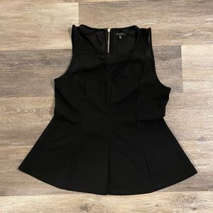 Dynamite Black Peplum Top. L